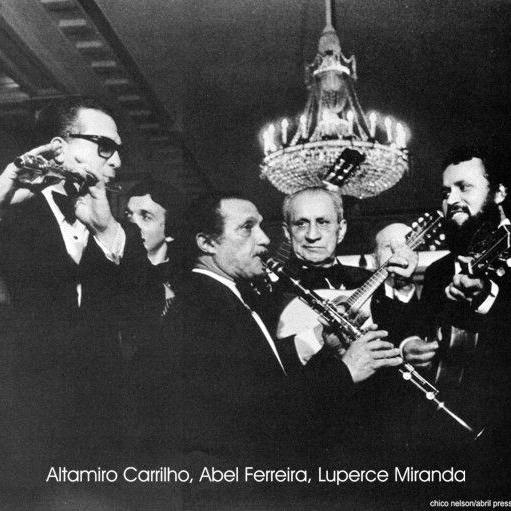 VALMAR COM ALTAMIRO CARRILHO (flauta), ABEL FERREIRA (clarinete), LUPERCE MIRANDA (bandolim) 
E JORGE (violão)